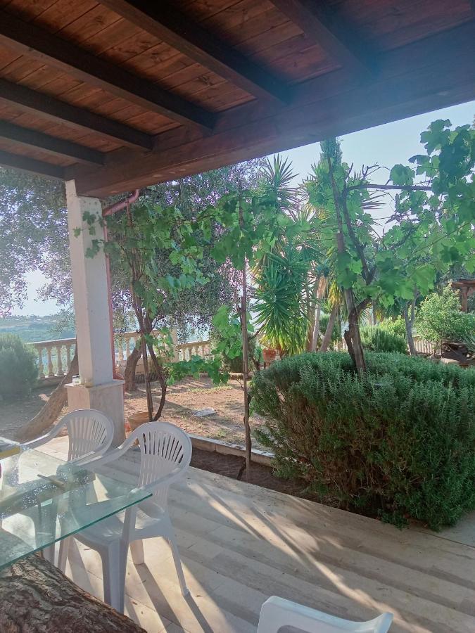 הוילה ויאסטה Casa Del Carrubo מראה חיצוני תמונה