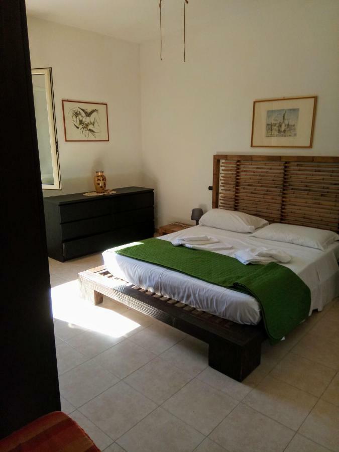 הוילה ויאסטה Casa Del Carrubo מראה חיצוני תמונה
