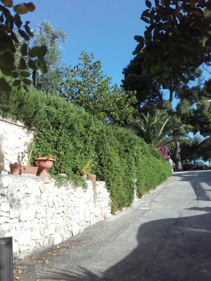 הוילה ויאסטה Casa Del Carrubo מראה חיצוני תמונה